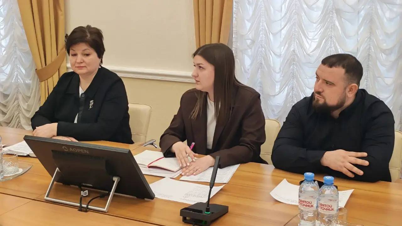 «Движение Первых» продолжает активно развиваться, укреплять свои позиции и вовлекать всё больше ребят в свои ряды «Движение Первых» продолжает активно развиваться, укреплять свои позиции и вовлекать всё больше ребят в свои ряды