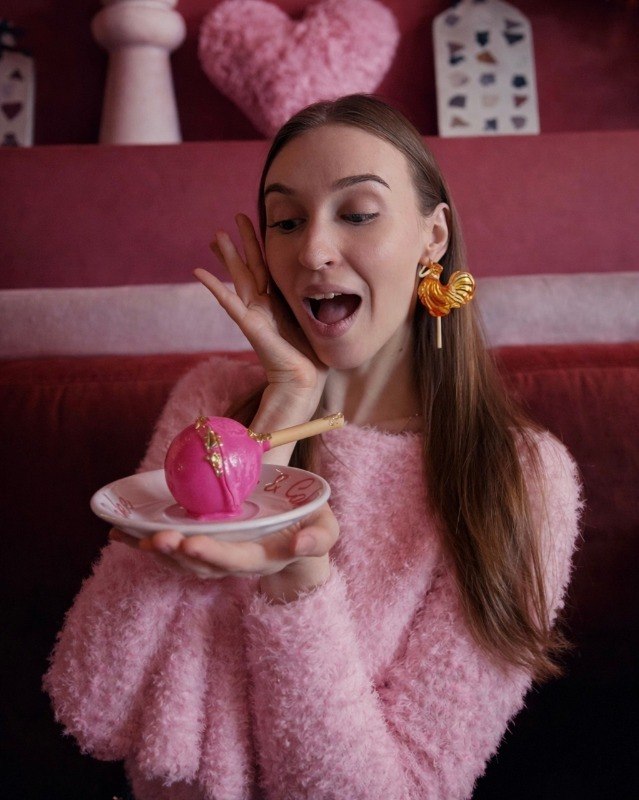 Выпуск шоу «Конфетка» с тамбовской певицей выйдет в эфир вечером 21 марта