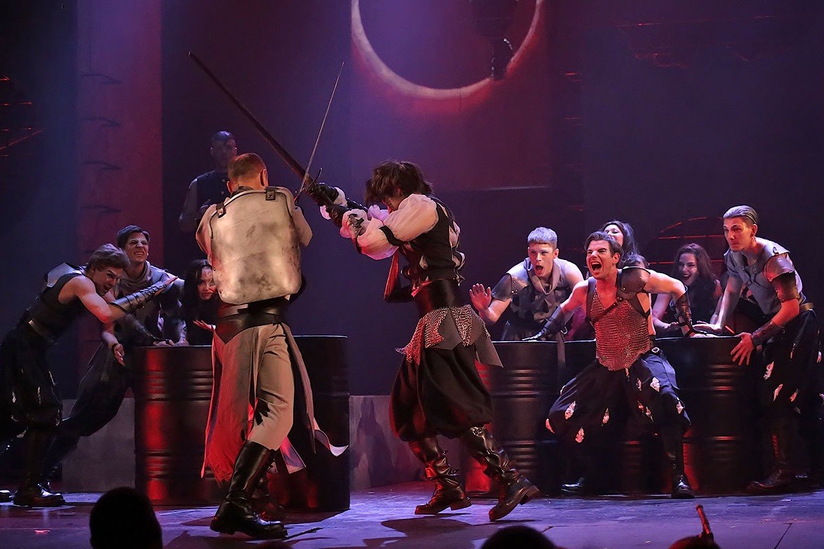 Средневековый «Отелло» устроил феерическое затмение на сцене тамбовского театра Средневековый «Отелло» устроил феерическое затмение на сцене тамбовского театра