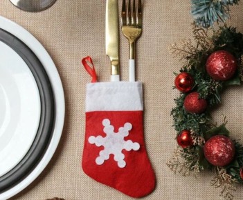 Как создать новогоднее настроение: 10 предметов для уюта в вашем доме