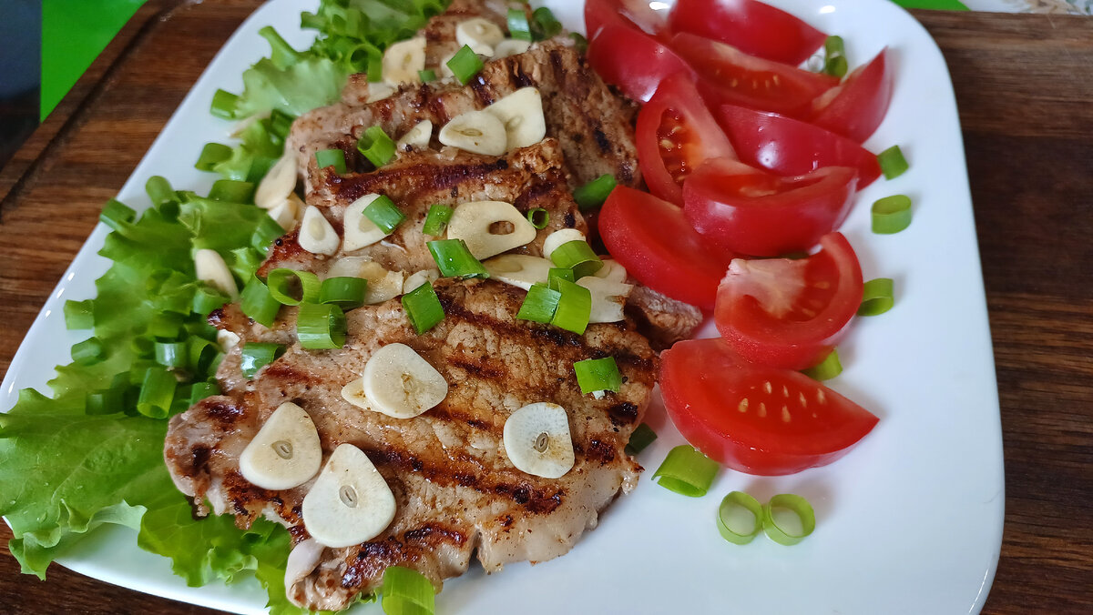 Вкусная свинина за 30 минут: рецепт с картофелем и укропом