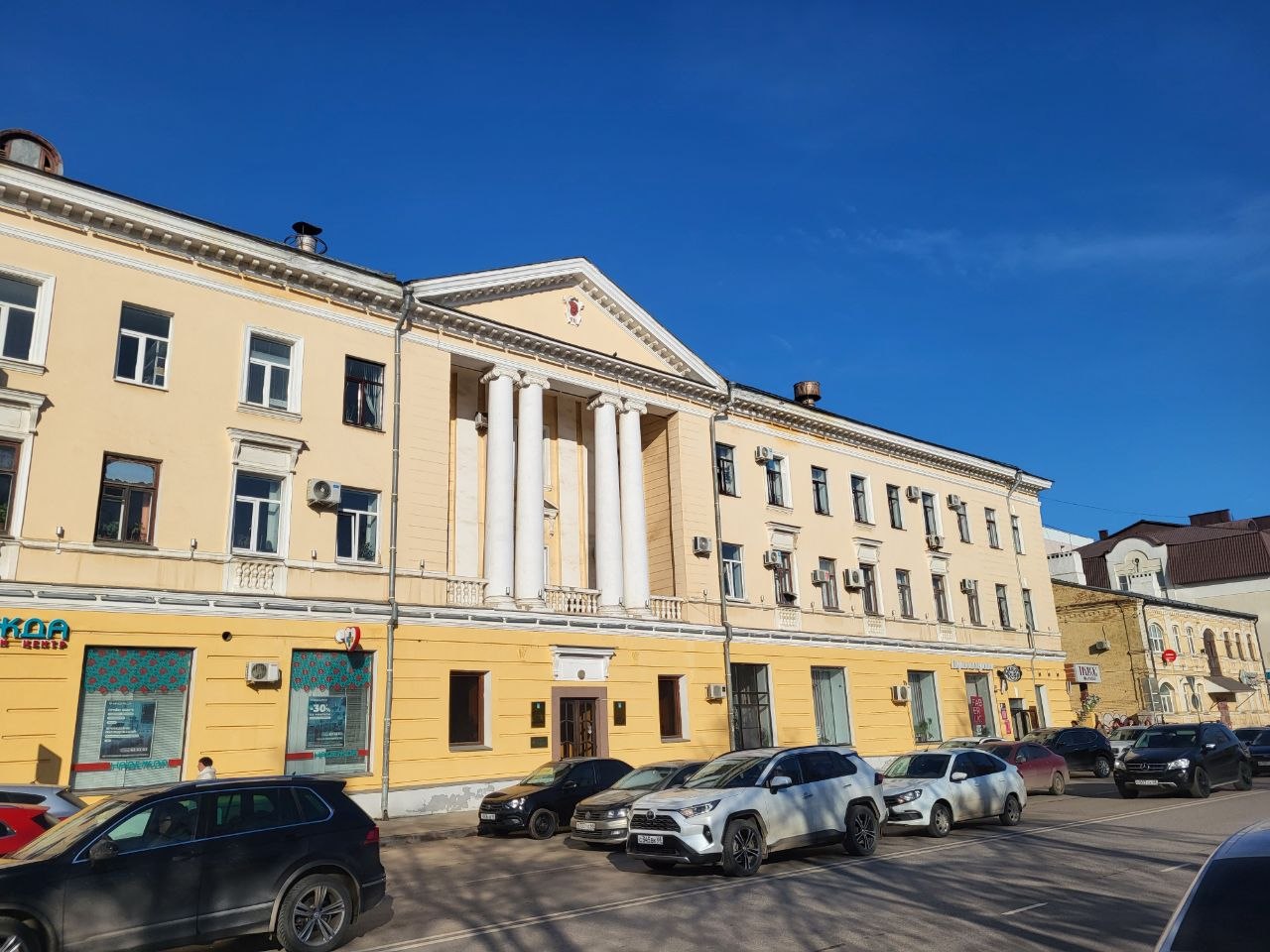 Доброе утро, Тамбов!. Прогноз погоды на четверг выглядит довольно оптимистичным: облачно с прояснениями, без существенных осадков, а воздух прогреется до 10 градусов