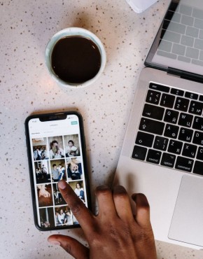 Почему мы забываем о настоящем общении за столом?