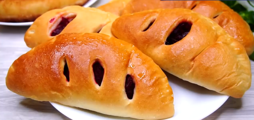 Легкое тесто для пирожков: просто, быстро и вкусно