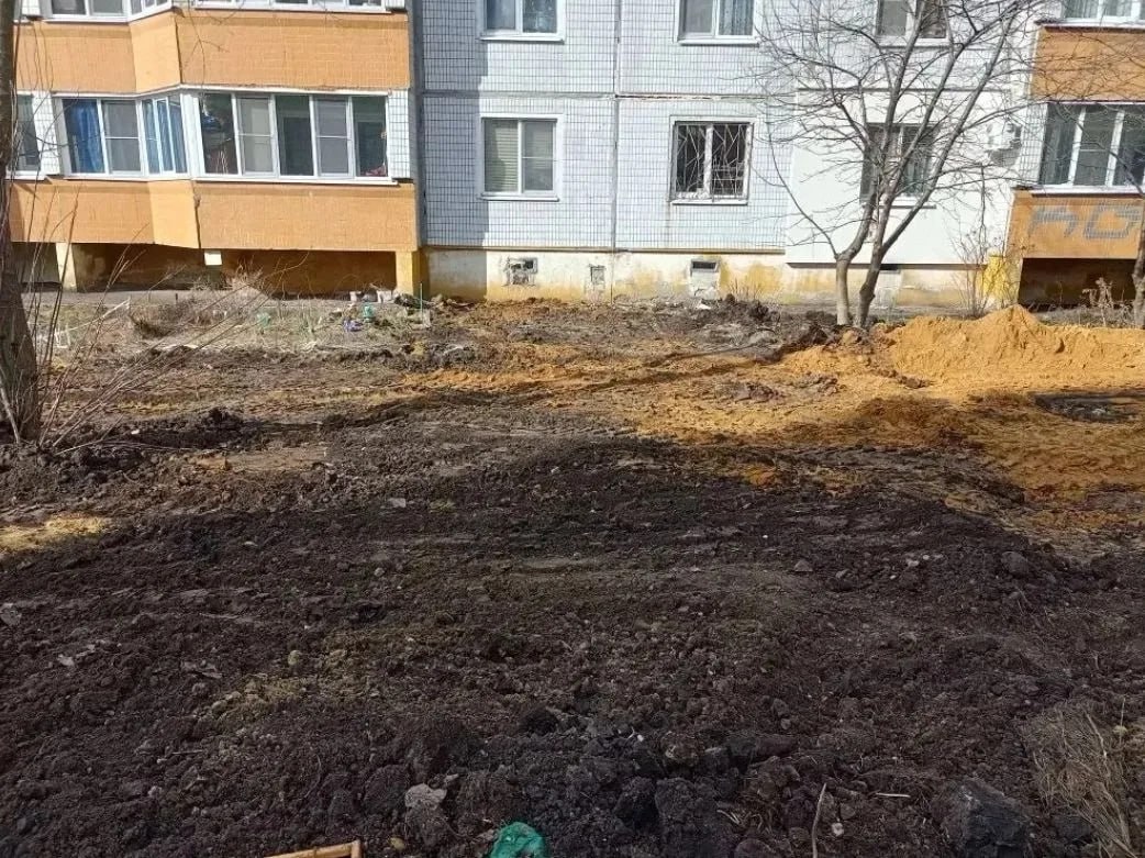 На Астраханской, 195а заменили сети отопления и горячего водоснабжения