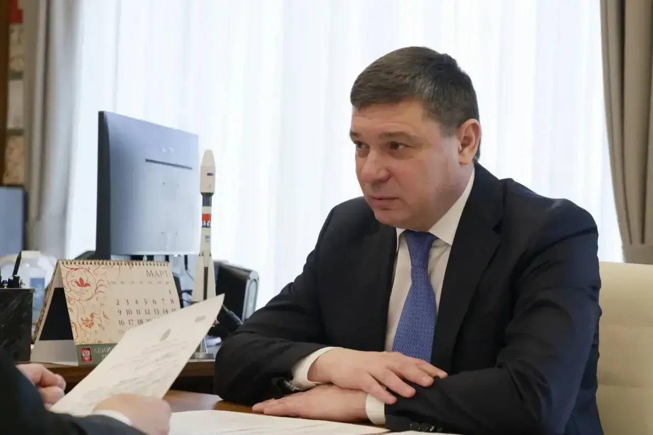 В Минстрое России состоялась рабочая встреча Министра строительства и ЖКХ РФ Ирека Файзуллина с Главой Тамбовской области Евгением Первышовым В Минстрое России состоялась рабочая встреча Министра строительства и ЖКХ РФ Ирека Файзуллина с Главой Тамбовской области Евгением Первышовым