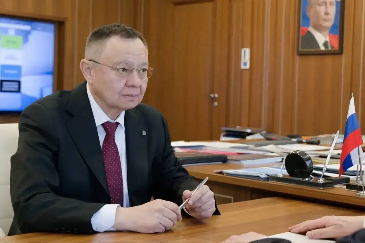 В Минстрое России состоялась рабочая встреча Министра строительства и ЖКХ РФ Ирека Файзуллина с Главой Тамбовской области Евгением Первышовым В Минстрое России состоялась рабочая встреча Министра строительства и ЖКХ РФ Ирека Файзуллина с Главой Тамбовской области Евгением Первышовым