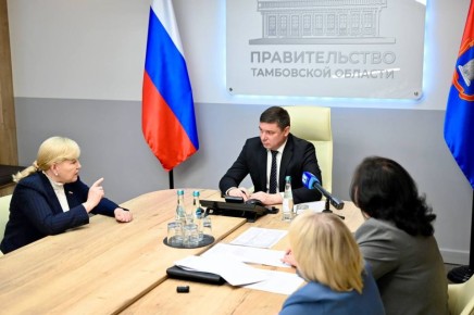 Евгений Первышов: Подвели промежуточные итоги деятельности комиссии по совершенствованию системы скорой медицинской помощи, которую возглавляет депутат Госдумы РФ Тамара Фролова