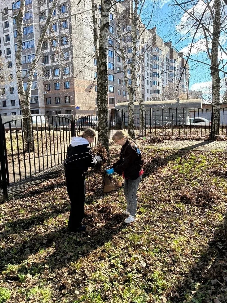 На весенних каникулах более 180 подростков приняли участие в программе временного трудоустройства на базе школ На весенних каникулах более 180 подростков приняли участие в программе временного трудоустройства на базе школ