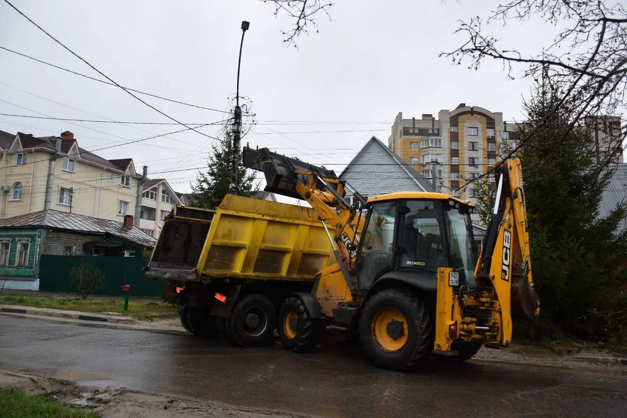В Тамбове стартовал вывоз древесно-растительных отходов В Тамбове стартовал вывоз древесно-растительных отходов
