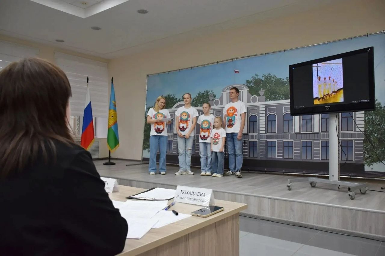 В Тамбове состоялось заседание организационного комитета муниципального этапа Всероссийского конкурса «Семья года» В Тамбове состоялось заседание организационного комитета муниципального этапа Всероссийского конкурса «Семья года»