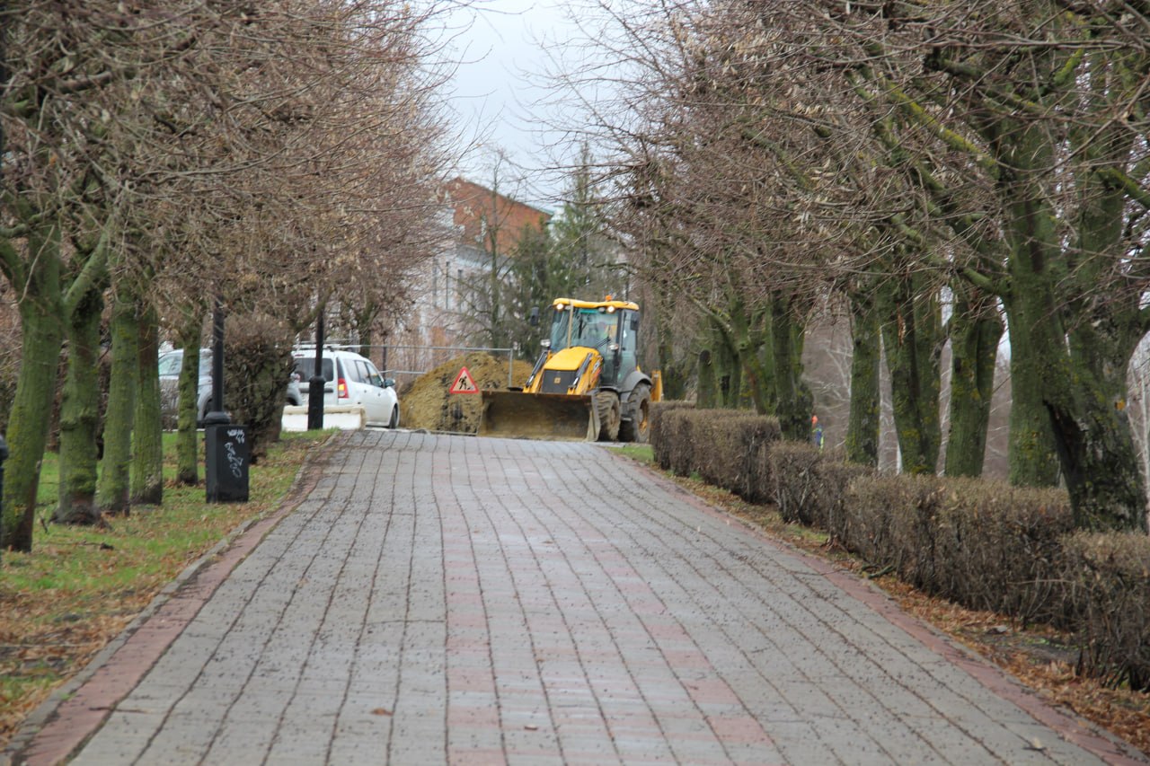 Стартовало благоустройство набережной в Тамбове, разрушенное в ходе реконструкции коллектора Стартовало благоустройство набережной в Тамбове, разрушенное в ходе реконструкции коллектора