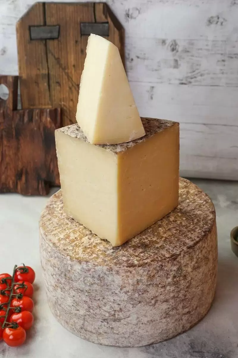 Три изысканные брускетты с выдержанным Чеддером, которые стоит попробовать