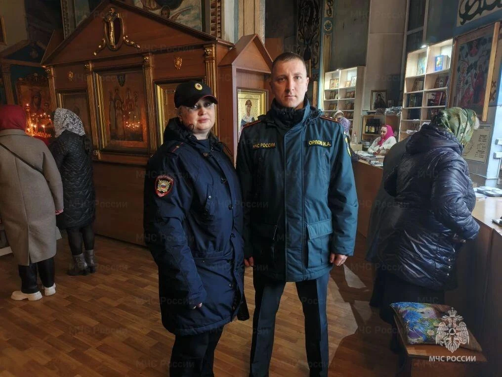 Пасхальные бoгослужения прошли без происшествий Пасхальные бoгослужения прошли без происшествий