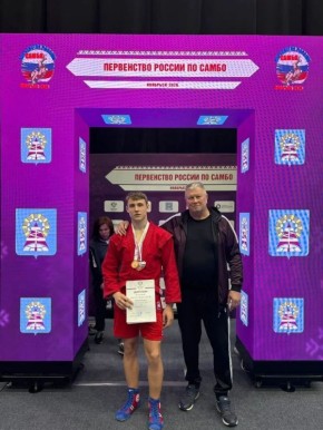 Тамбовский самбист привез бронзу с первенства России