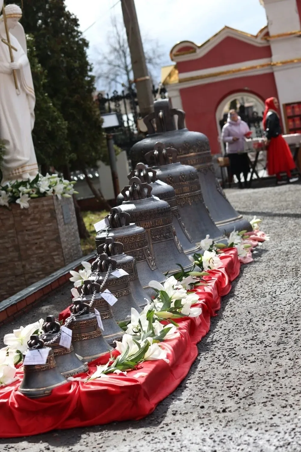 В Ильинском храме Мичуринска освятили большую звонницу В Ильинском храме Мичуринска освятили большую звонницу