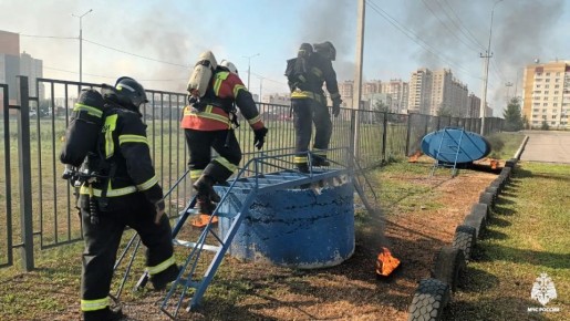 Сводка за сутки. За прошедшие сутки на территории области ликвидировано 4 техногенных пожара, из которых 3 загорания травы и мусора