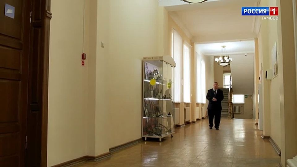 «Гид по истории»: Дом политического просвещения