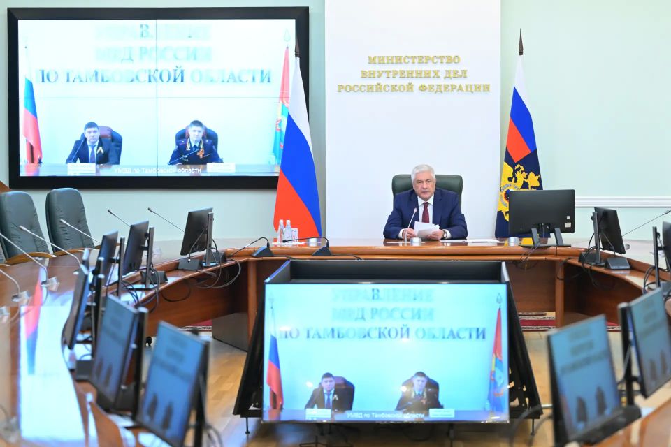 Ирина Волк: Министр внутренних дел Российской Федерации генерал полиции Российской Федерации Владимир Колокольцев представил личному составу нового начальника УМВД России по Тамбовской области Ирина Волк: Министр внутренних дел Российской Федерации генерал полиции Российской Федерации Владимир Колокольцев представил личному составу нового начальника УМВД России по Тамбовской области