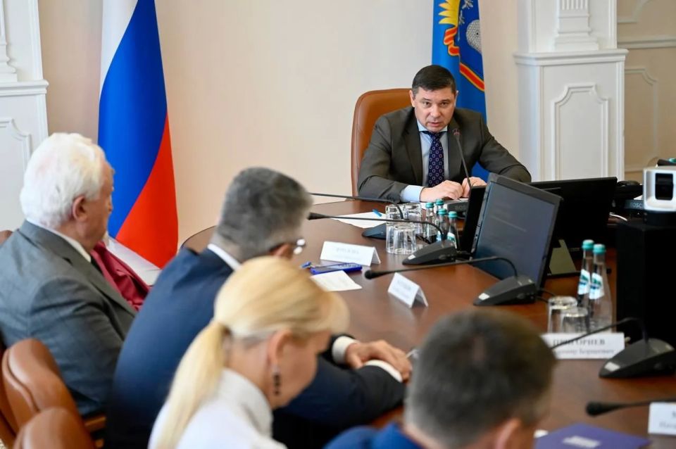 Евгений Первышов: На оперативном совещание обсудили прохождение лесокультурного сезона 2026 года