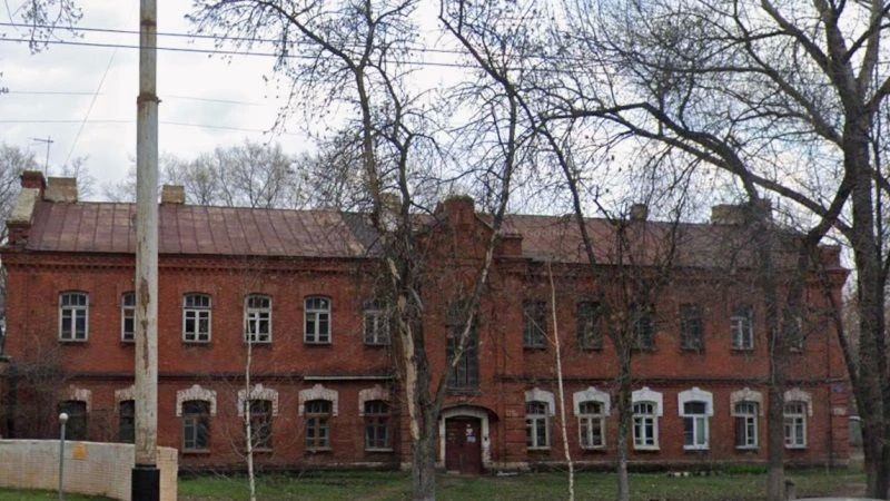 Здание Михайловских казарм в микрорайоне «Пехотка» официально признано памятником регионального значения