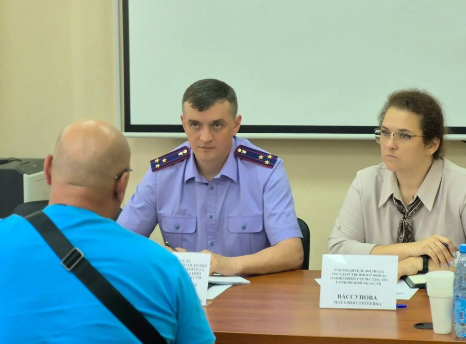 В Тамбовской области руководители регионального следственного управления и филиала фонда «Защитники Отечества» провели прием граждан в госпитале для ветеранов войн В Тамбовской области руководители регионального следственного управления и филиала фонда «Защитники Отечества» провели прием граждан в госпитале для ветеранов войн