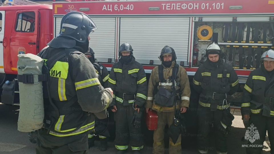 145 детей эвакуированы на условном пожаре