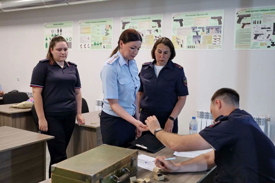 В УМВД России по Тамбовской области прошел региональный этап конкурса профессионального мастерства «Лучший по профессии» среди сотрудников штабных подразделений В УМВД России по Тамбовской области прошел региональный этап конкурса профессионального мастерства «Лучший по профессии» среди сотрудников штабных подразделений
