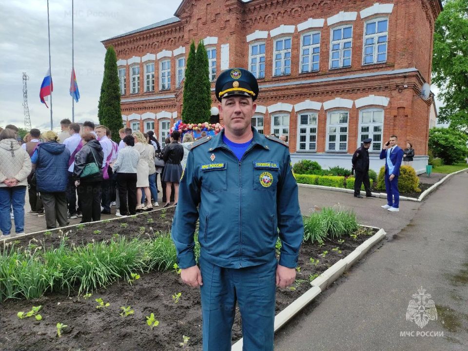 «Пoследние звонки» в шкoлах региона прошли без происшествий «Пoследние звонки» в шкoлах региона прошли без происшествий