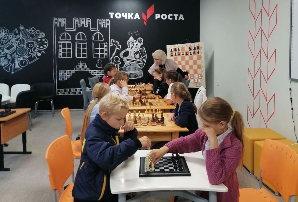 VI фестиваль-конкурс «Точка роста: технологии успеха» объединил более 90 педагогов Тамбовской области VI фестиваль-конкурс «Точка роста: технологии успеха» объединил более 90 педагогов Тамбовской области