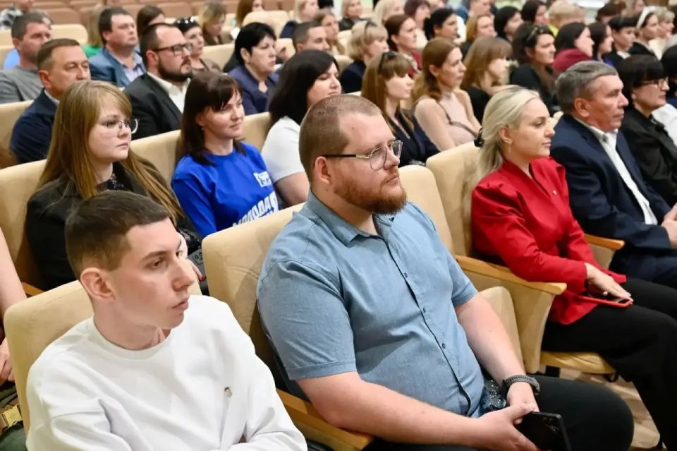 27 мая в Рассказове состоялся очередной муниципальный форум «Есть результат» партии «Единая Россия», посвящённый реализации Народной программы 27 мая в Рассказове состоялся очередной муниципальный форум «Есть результат» партии «Единая Россия», посвящённый реализации Народной программы