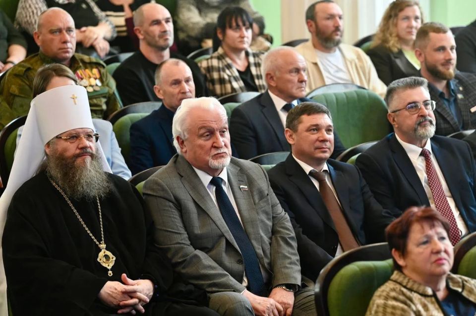 Евгений Первышов: Тамбовскому филиалу фонда "Защитники Отечества" исполняется три года