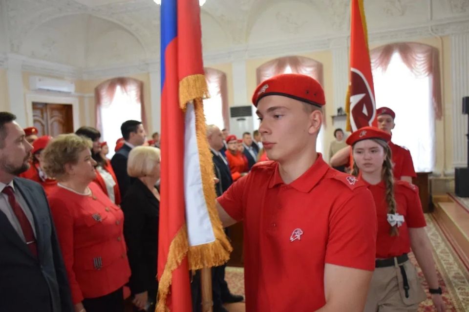 Максим Косенков: Сегодня в зале администрации города Тамбова царила особенная, торжественная атмосфера Максим Косенков: Сегодня в зале администрации города Тамбова царила особенная, торжественная атмосфера