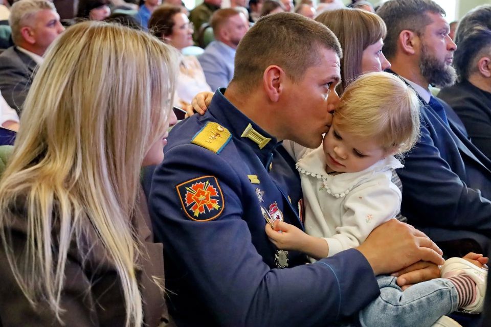 Представитель УМВД России по Тамбовской области принял участие в торжественном мероприятии, посвященном трехлетию филиала фонда «Защитники Отечества» Представитель УМВД России по Тамбовской области принял участие в торжественном мероприятии, посвященном трехлетию филиала фонда «Защитники Отечества»