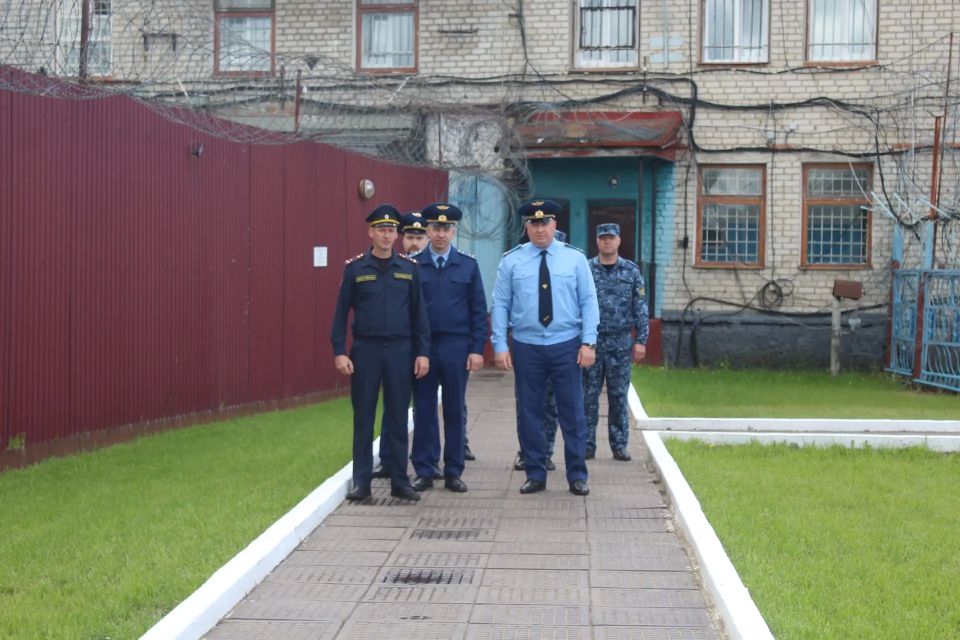 Заместитель прокурора Тамбовской области Владимир Лункин с выездом на место проверил соблюдение администрацией ФКУ ИК-4 УФСИН России по Тамбовской области законодательства, регулирующего порядок отбывания осужденными...