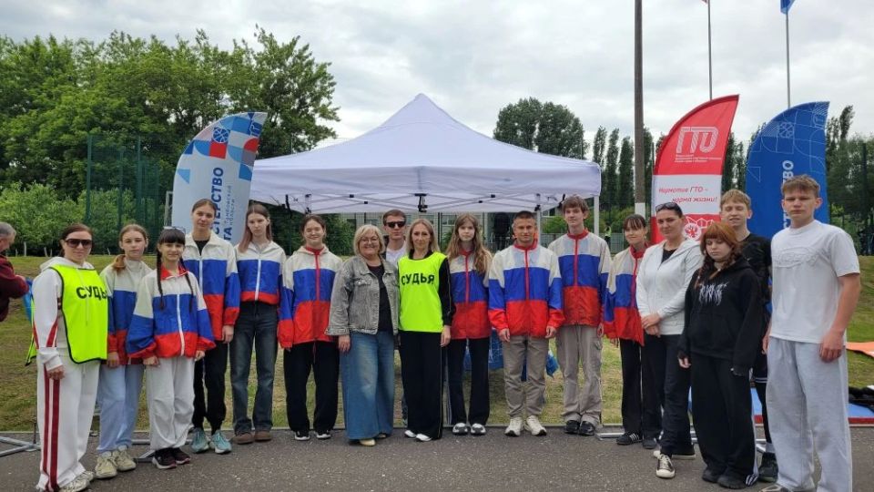 Площадка министерства спорта Тамбовской области на муниципальном форуме в Кирсанове, посвященном реализации Народной программы партии «Единая Россия» «Есть результат»: выполнение нормативов комплекса ГТО и различные... Площадка министерства спорта Тамбовской области на муниципальном форуме в Кирсанове, посвященном реализации Народной программы партии «Единая Россия» «Есть результат»: выполнение нормативов комплекса ГТО и различные...