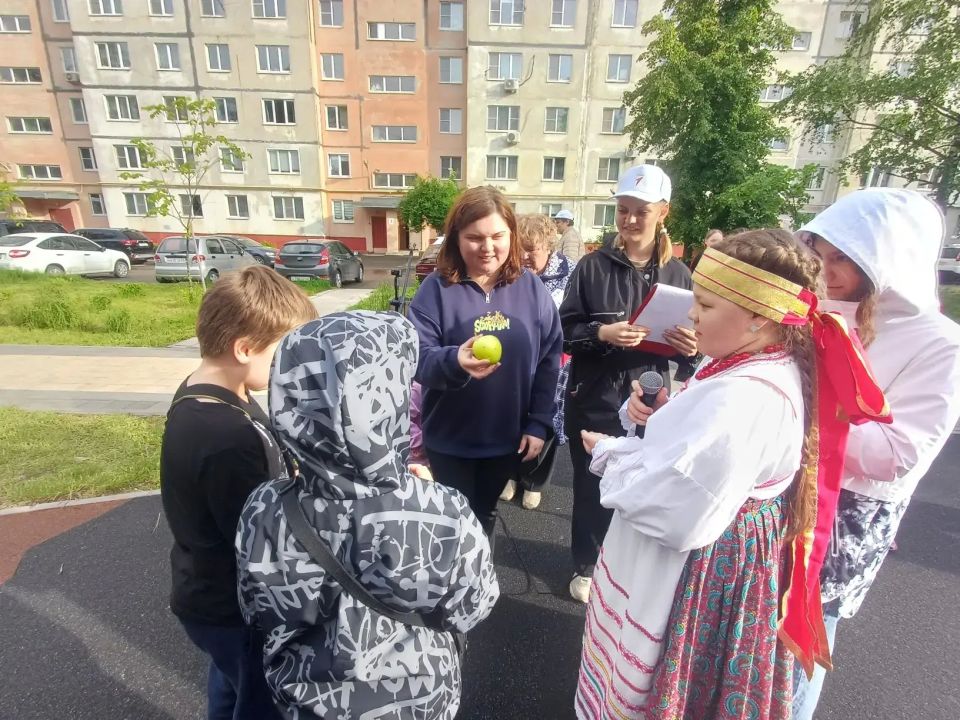 Тамбов отмечает праздник добрососедства Тамбов отмечает праздник добрососедства