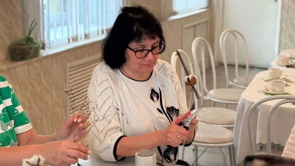 Тепло и творчество: новая встреча клуба «Для СВОих» Тепло и творчество: новая встреча клуба «Для СВОих»