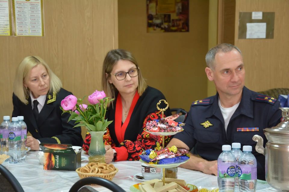 Центр временного содержания несовершеннолетних правонарушителей УМВД России по Тамбовской области в День защиты детей принимал гостей Центр временного содержания несовершеннолетних правонарушителей УМВД России по Тамбовской области в День защиты детей принимал гостей