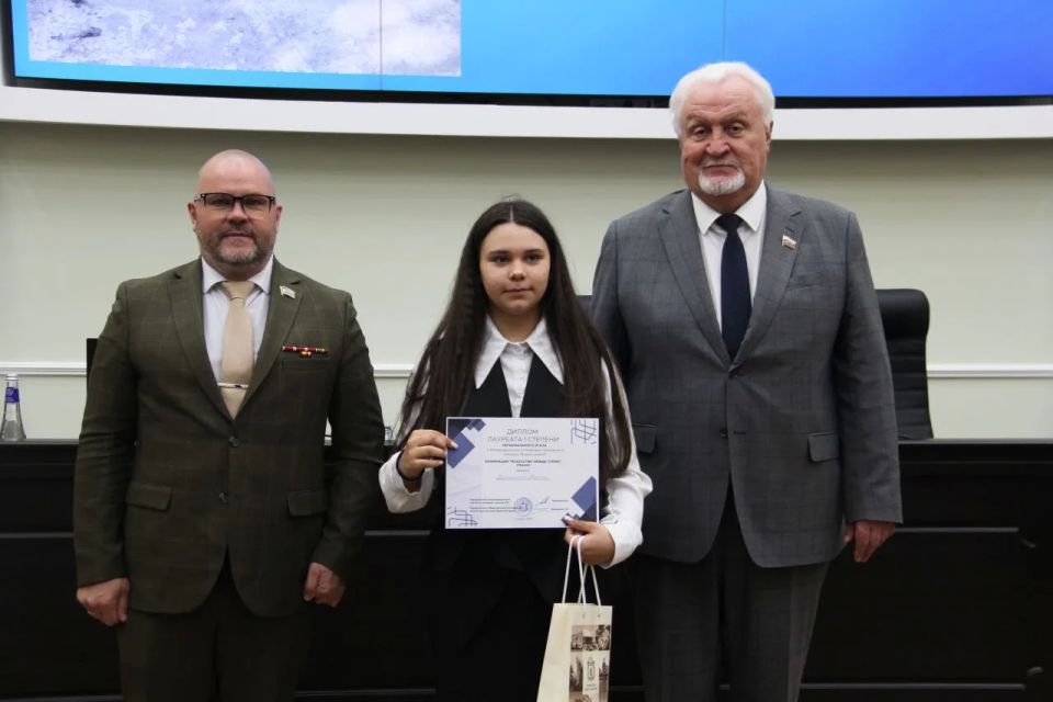 В этом году в четвертый раз проводится международный литературно-творческий конкурс «Внуки о войне» В этом году в четвертый раз проводится международный литературно-творческий конкурс «Внуки о войне»