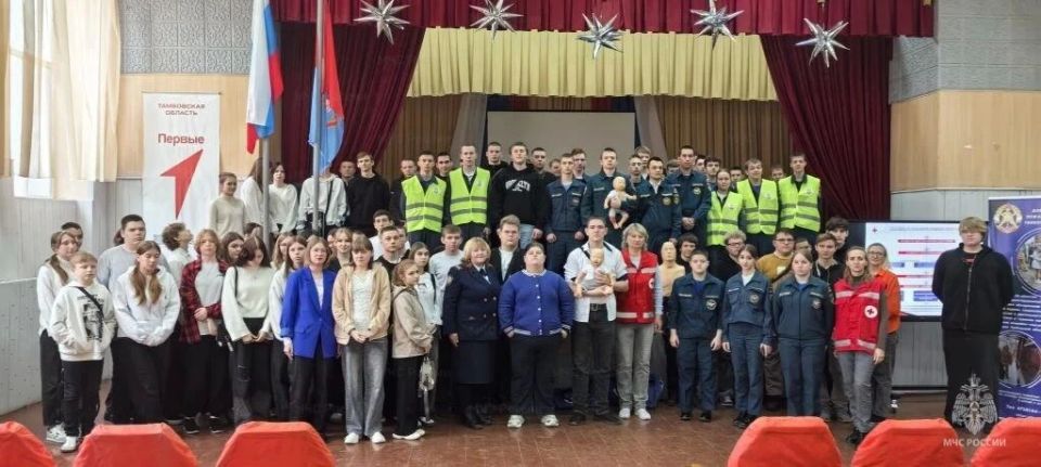 Навыки, спасающие жизни: студенты техникума освоили курс первой помощи Навыки, спасающие жизни: студенты техникума освоили курс первой помощи