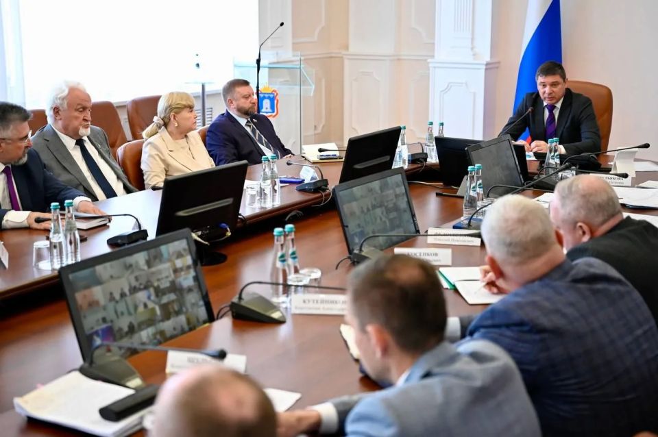 В ходе прошедшего сегодня оперативного совещания министр ТЭК и ЖКХ Константин Шульгин представил свежую сводку инцидентов за период с 1 по 7 июня 2026 года
