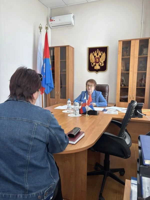 Депутаты Тамбовской областной Думы проводят приемы граждан по личным вопросам Депутаты Тамбовской областной Думы проводят приемы граждан по личным вопросам