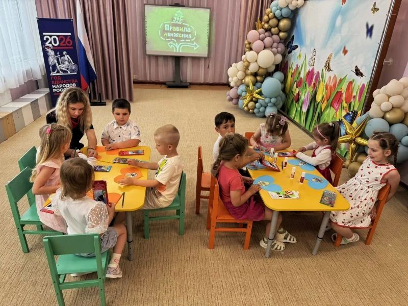Профилактическое мероприятие "Автокресло - детям", направленное на популяризацию использования детских удерживающих устройств Профилактическое мероприятие "Автокресло - детям", направленное на популяризацию использования детских удерживающих устройств