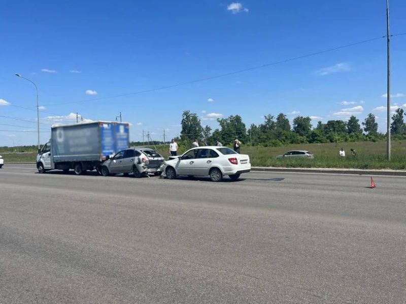На выезде из Тамбова пенсионерка пострадала в тройном ДТП На выезде из Тамбова пенсионерка пострадала в тройном ДТП
