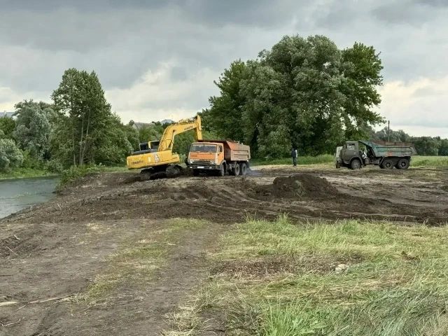 В Рассказове стартовал новый этап благоустройства пляжной зоны на реке Лесной Тамбов