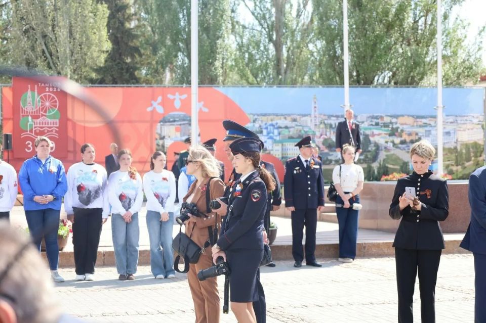 Лицо службы определяют люди Лицо службы определяют люди