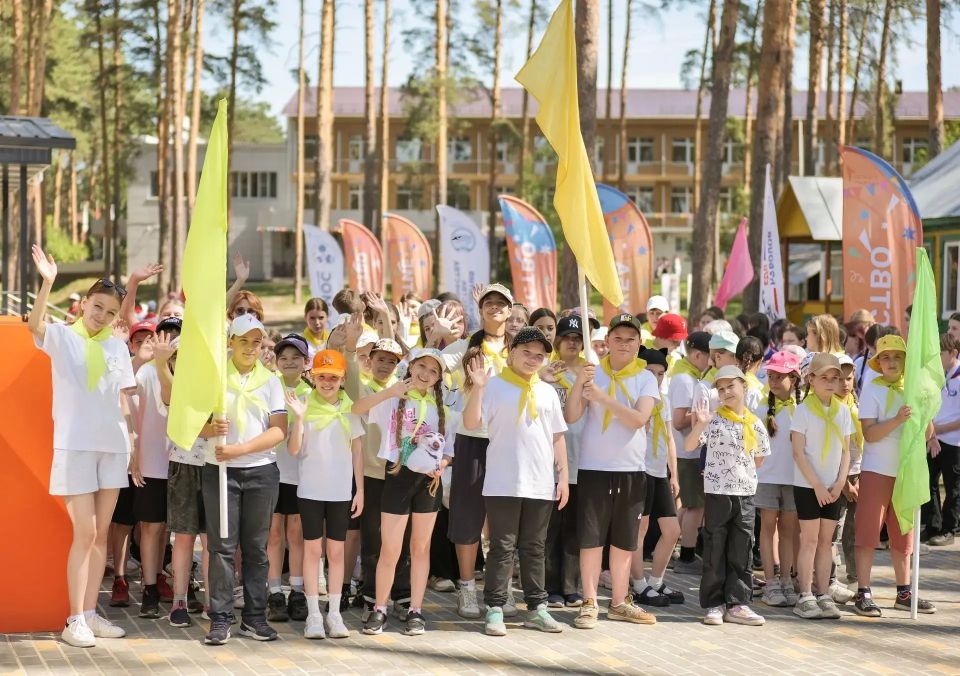 Сегодня в Центре творчества и оздоровления «Космос» прошел региональный конкурс-фестиваль детского творчества среди загородных лагерей Тамбовской области «Нити дружбы» Сегодня в Центре творчества и оздоровления «Космос» прошел региональный конкурс-фестиваль детского творчества среди загородных лагерей Тамбовской области «Нити дружбы»
