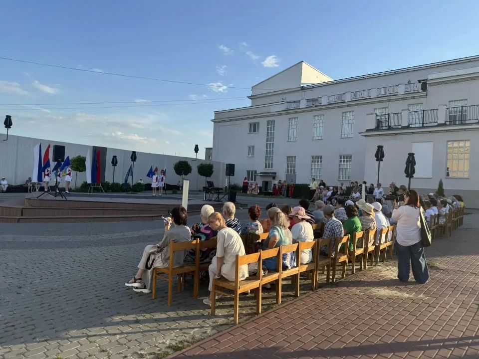 Тамбов встречает День России и День города Тамбов встречает День России и День города