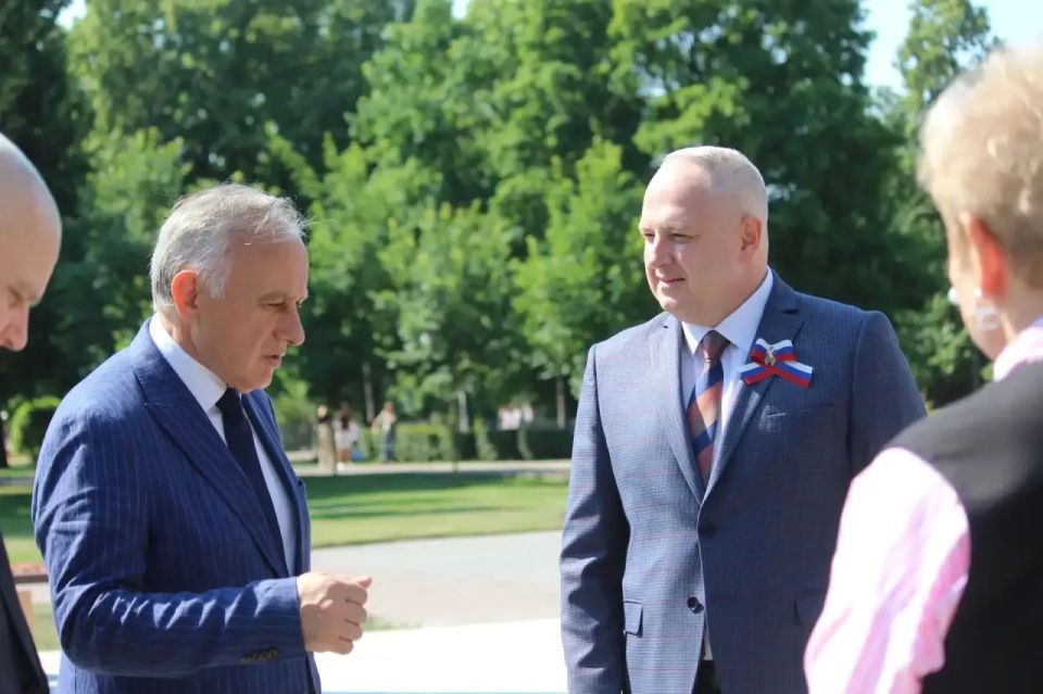 Максим Косенков: Наш город всегда славился своим гостеприимством и добрым отношением к гостям Максим Косенков: Наш город всегда славился своим гостеприимством и добрым отношением к гостям